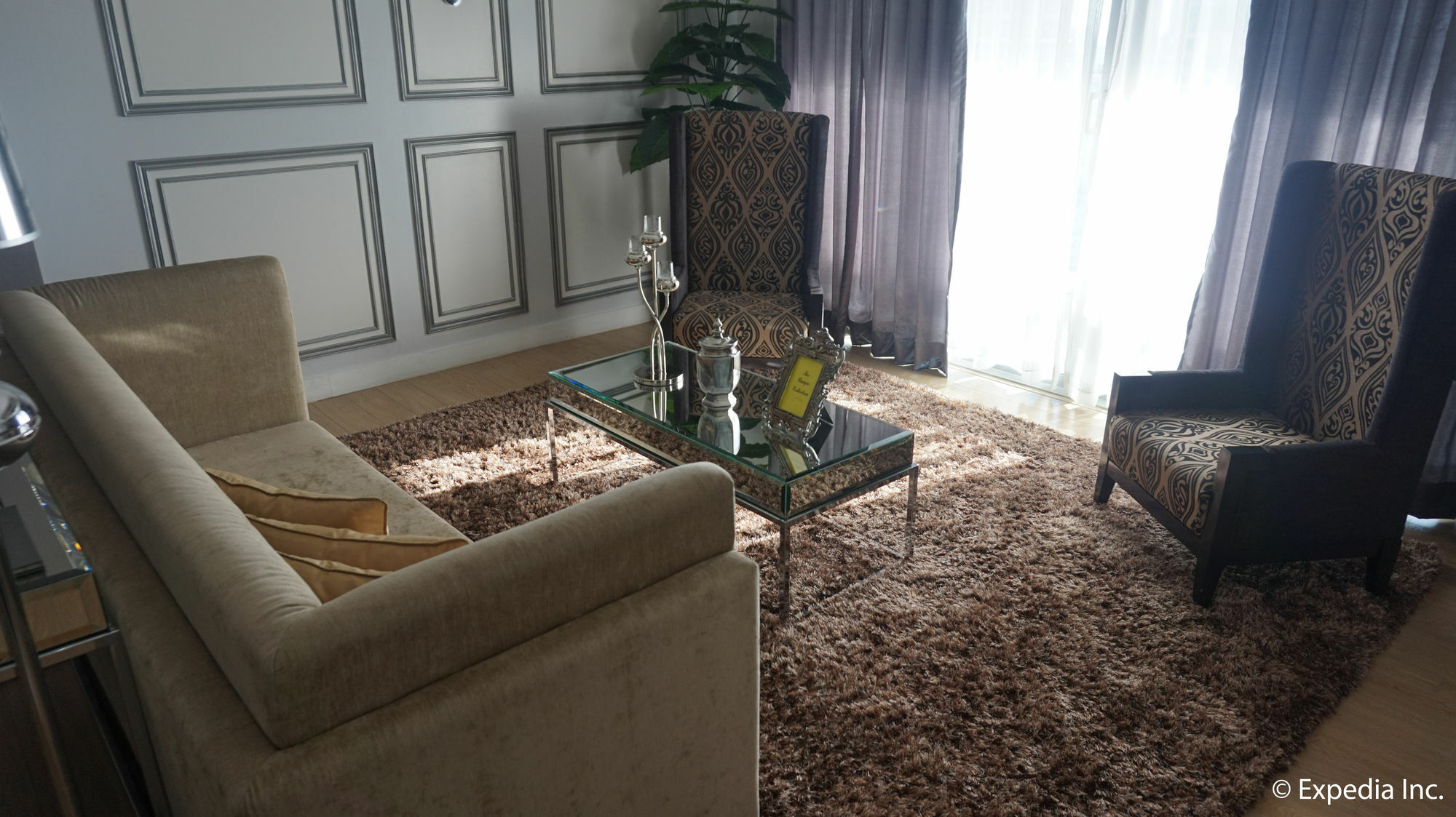 Shang Luxury Suites Mandaluyong Exterior foto